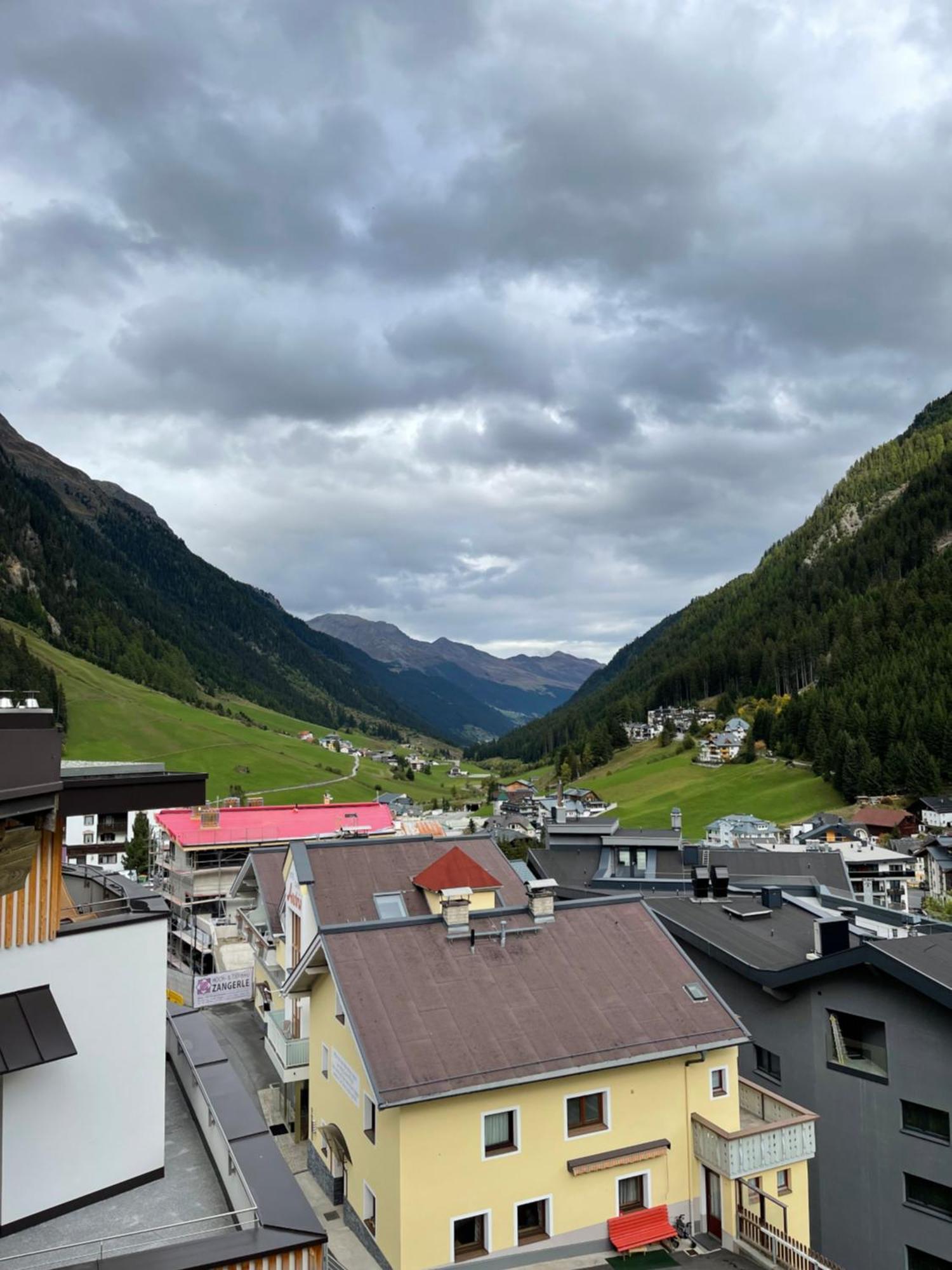 Pezinerblick Apartment Ischgl Ngoại thất bức ảnh